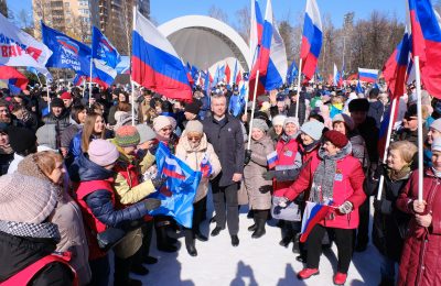 «Крым – это наша совесть». Губернатор Андрей Травников поздравил новосибирцев с Днем воссоединения Крыма с Россией