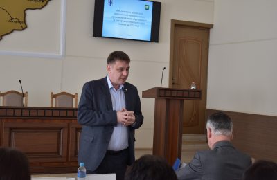 На минувшей неделе Доволенский район принимал гостей из разных районов области во главе с министром образования НСО Сергеем Федорчуком