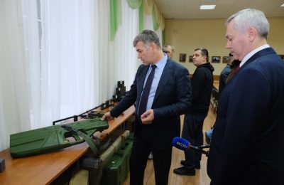 Помощь, приближающая Победу: Новосибирская область отправила очередную партию техники в зону проведения СВО
