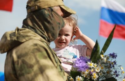 В Новосибирской области семьи участников СВО получили господдержку на личное подсобное хозяйство