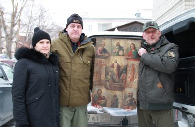 В Новосибирске восстановят ещё 14 икон для обители в Луганске