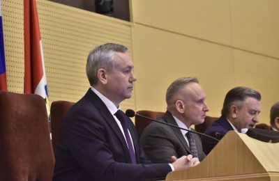 Губернатор Андрей Травников представил депутатам Законодательного собрания отчёт о результатах деятельности правительства Новосибирской области за 2023 год.
