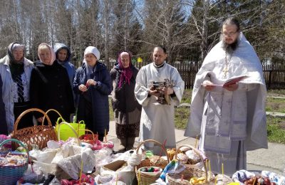 Храм во имя Преподобного Сергия Радонежского приглашает жителей и гостей райцентра на Пасхальное Богослужение