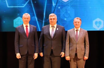 Наш депутат – “Заслуженный работник здравоохранения Новосибирской области”