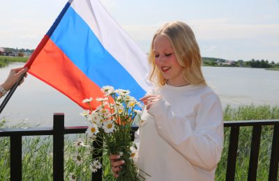 Единство в белых лепестках