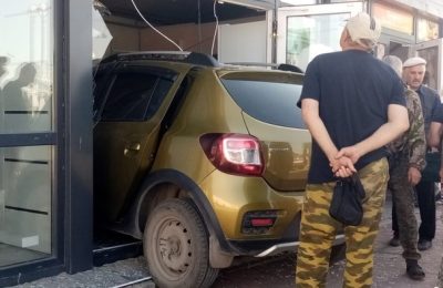 Перепутала педали