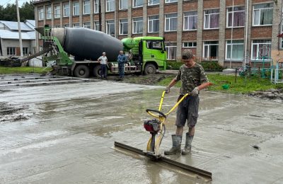 ГТО ещё доступнее: доволенцам строят ещё один спортобъект при поддержке средств федерального бюджета