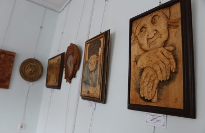 Мелодия дерева в музее