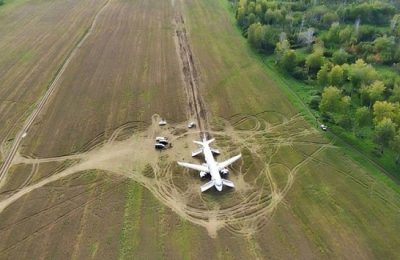 Суд рассмотрит уголовное дело об аварийной посадке самолёта авиакомпании «Уральские авиалинии» в Убинском районе.