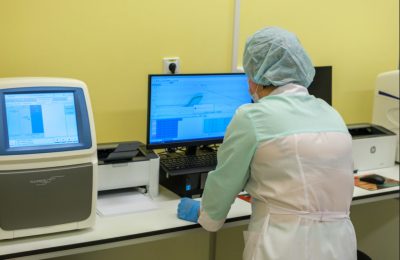 Врач-бактериолог: Основной фактор формирования устойчивости к антибиотикам – нарушение режима приема лекарств