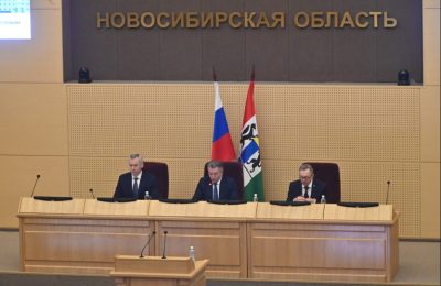Бюджет Новосибирской области на 2026 год и последующие два года принят в третьем чтении