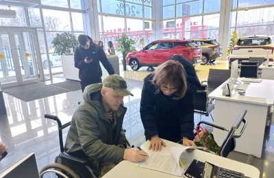 Филиалом Фонда «Защитники Отечества» по Новосибирской области вручены ключи от очередных автомобилей ветеранам специальной военной операции