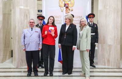 Лиза – Первая в Москве