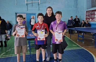 Новогодняя ракетка