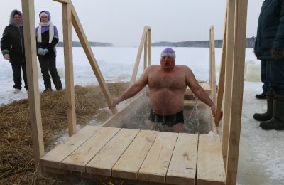 Купель сегодня работает до 20:00