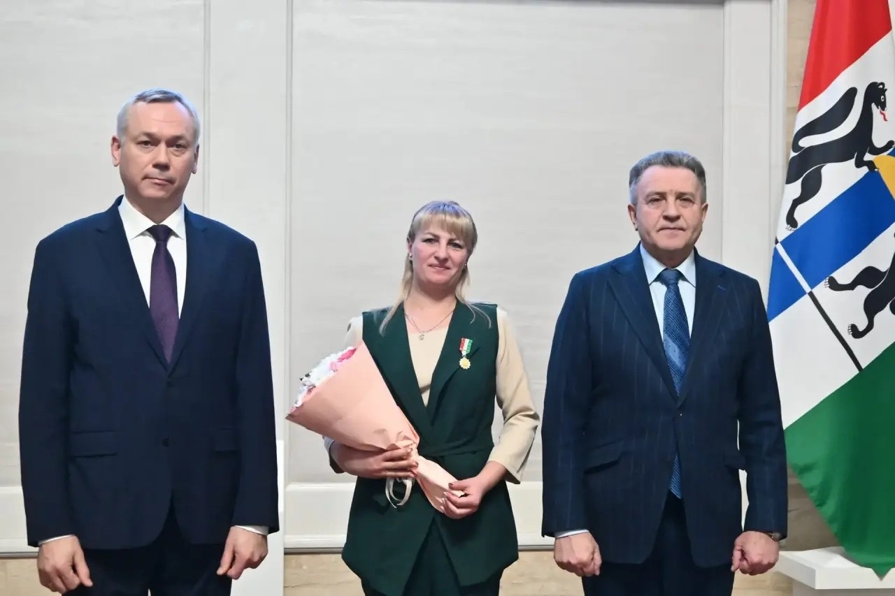 «За материнскую доблесть»