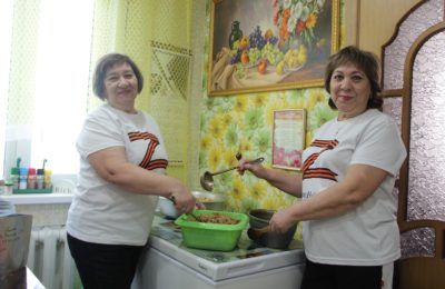 Дочки-матери помогают победе