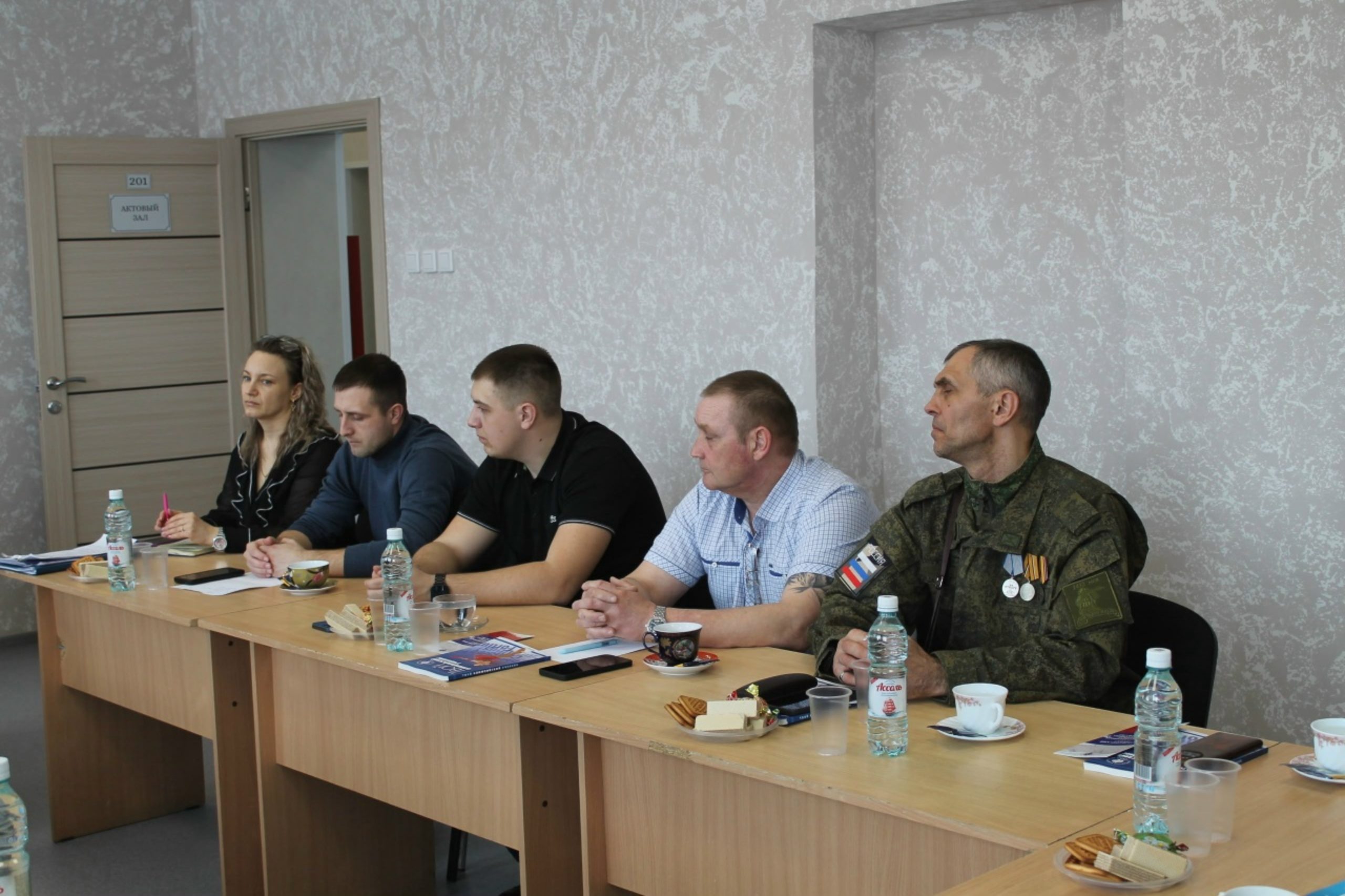 Возвращайтесь в мирную жизнь