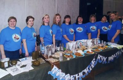 Сегодня свой 1й день рождения отмечает волонтерская группа «Доволенские кухарочки»