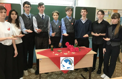 Движение Первых в нашей школе: вместе к новым вершинам!