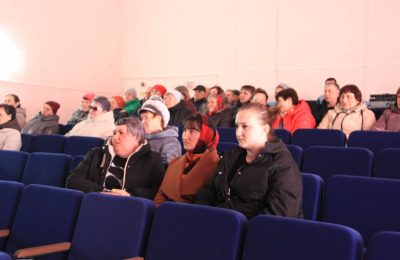 По максимуму