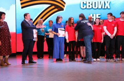 Отмечены «Народным фронтом»