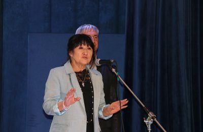 История в лицах