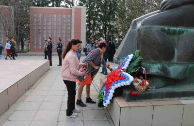 Победный Май вместе с нами встречай!       