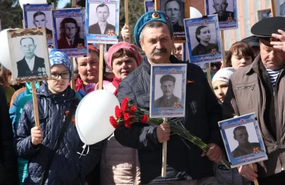 Плечом к плечу я с дедом
