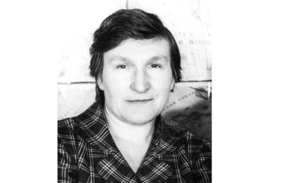 О яркой женщине из Ярков(к юбилею Ярковской средней школы)