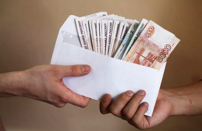Деньги в конверте
