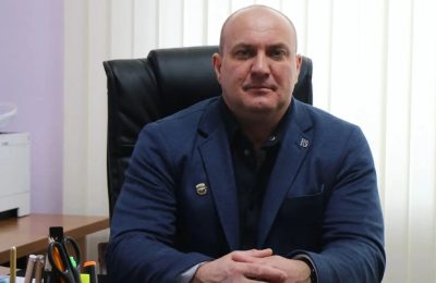 За то, что спасаете и исцеляете