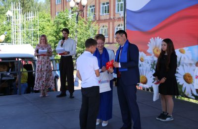 Нас объединила Россия